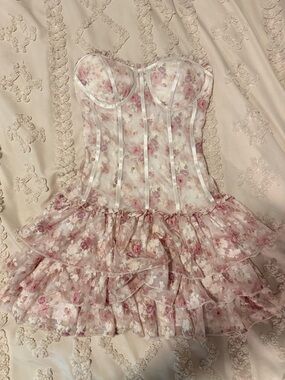 NWT Windsor Ivory Bustier Top with Pink Tag Detail